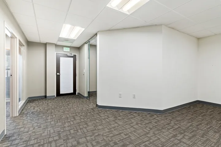 Recessed ceiling tiles with integrated fluorescent lighting