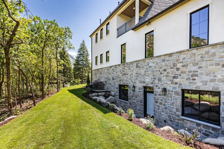 9653 S Quail Hill Ln, Sandy, Utah 84092