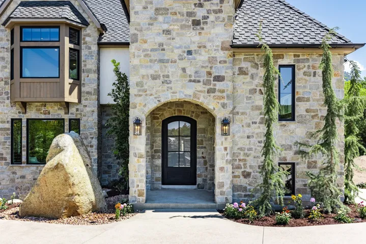 9653 S Quail Hill Ln, Sandy, Utah 84092