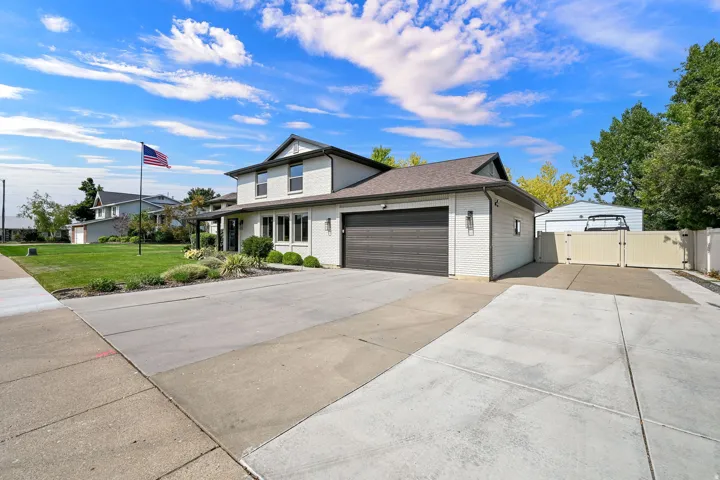 5559 S 150 W, Washington Terrace, Utah 84405