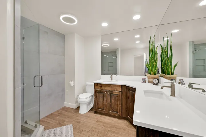 5559 S 150 W, Washington Terrace, Utah 84405