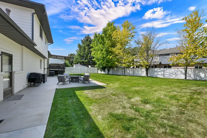 5559 S 150 W, Washington Terrace, Utah 84405