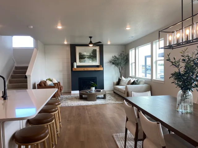 *Pictures of model home. Colors and finishes may vary.