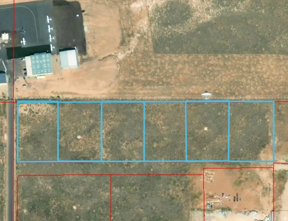 Aerial Map. Displaying the property boundaries and surrounding land features