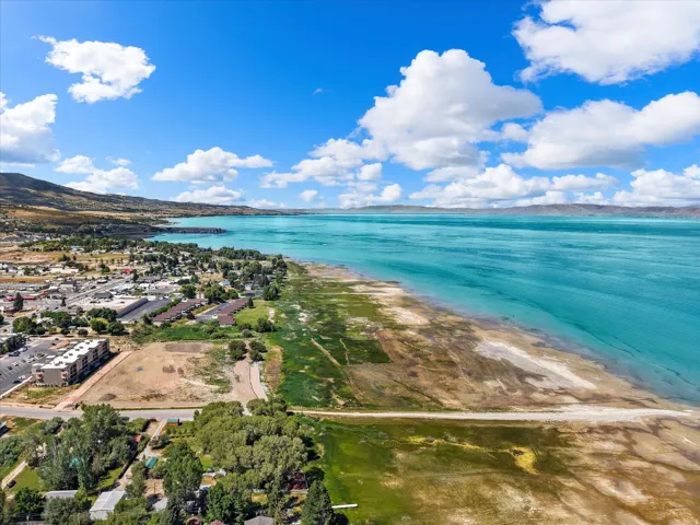 88 S Waters Edge Ln, Garden City, Utah 84028