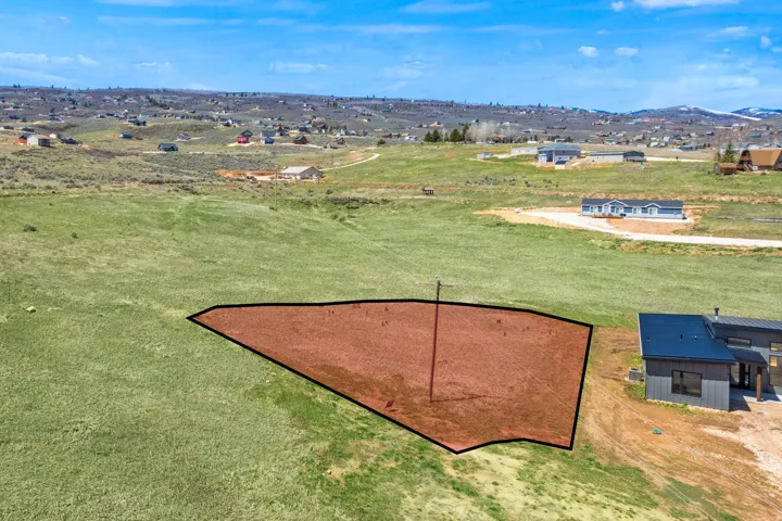 2973 S Sand Trap Cir, Garden City, Utah 84028