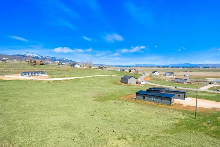 2973 S Sand Trap Cir, Garden City, Utah 84028