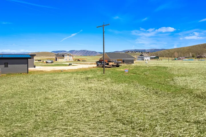 2973 S Sand Trap Cir, Garden City, Utah 84028