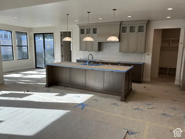 743 W Sara Dr, Saratoga Springs, Utah 84045
