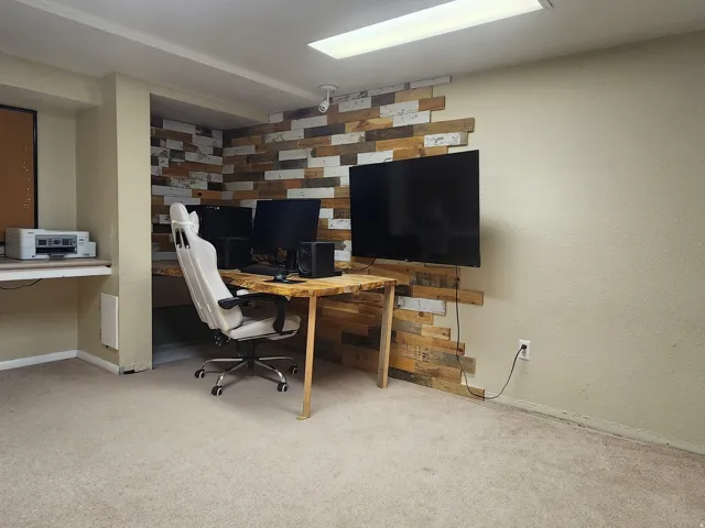 Built-in desk with integrated storage drawers