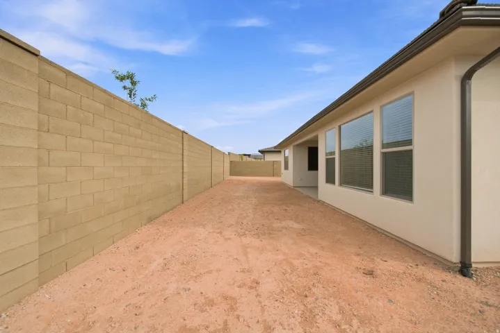 Block wall perimeter
