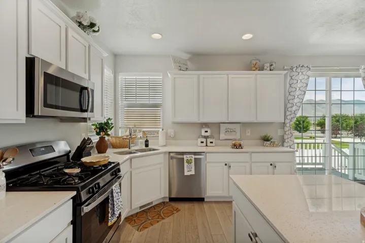 6078 N Boulter Peak Ln, Eagle Mountain, Utah 84005