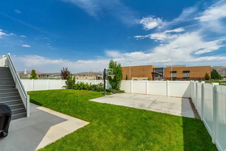 6078 N Boulter Peak Ln, Eagle Mountain, Utah 84005
