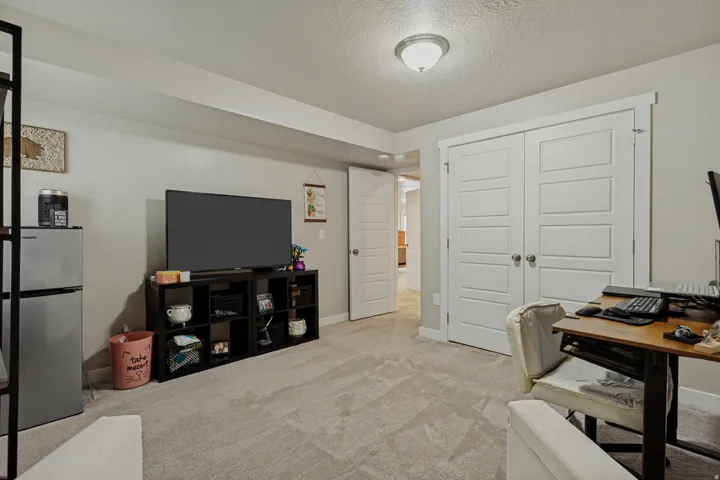 6078 N Boulter Peak Ln, Eagle Mountain, Utah 84005
