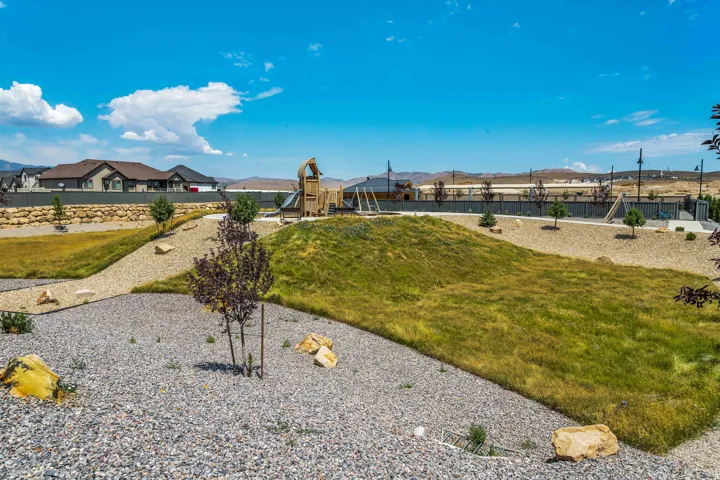 6078 N Boulter Peak Ln, Eagle Mountain, Utah 84005