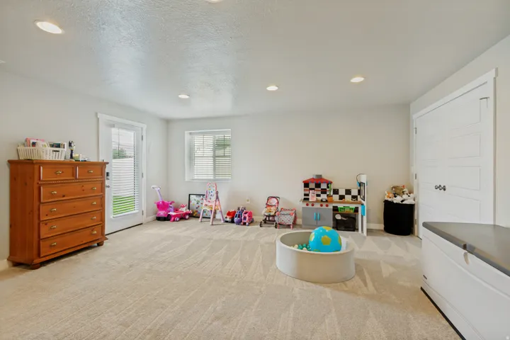 6078 N Boulter Peak Ln, Eagle Mountain, Utah 84005