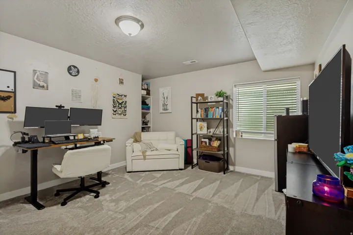 6078 N Boulter Peak Ln, Eagle Mountain, Utah 84005