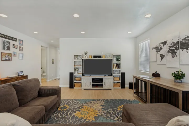 6078 N Boulter Peak Ln, Eagle Mountain, Utah 84005