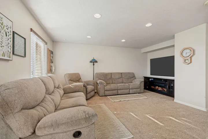 4318 N Robbins Cir, Eagle Mountain, Utah 84005
