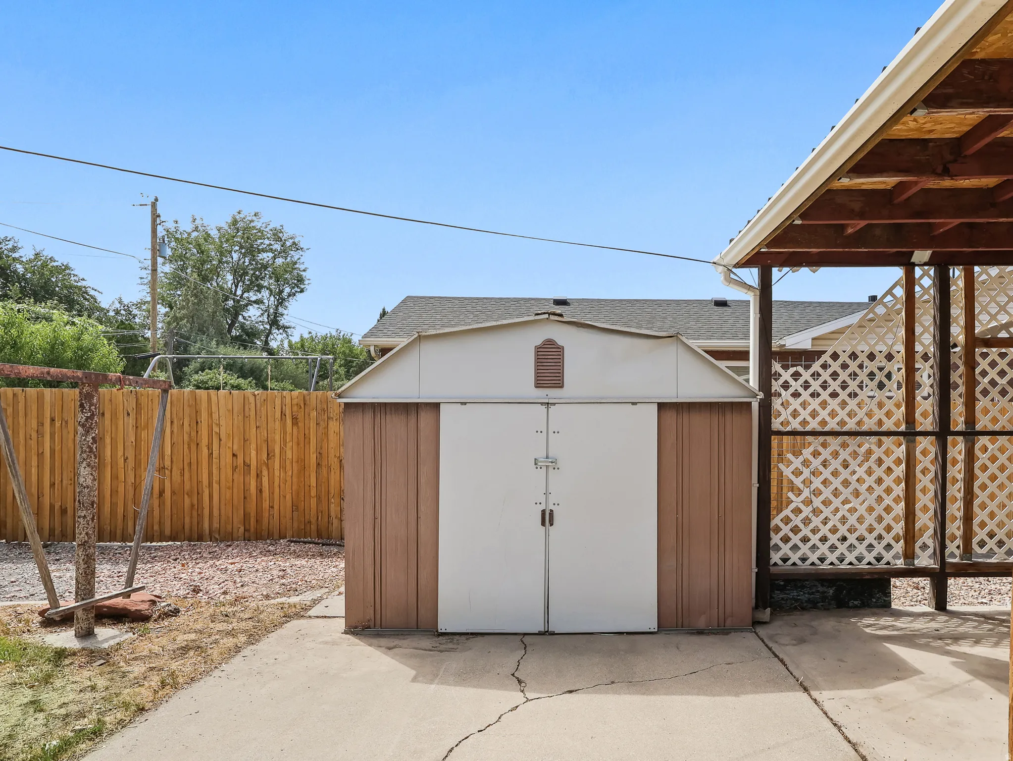 Shed stays