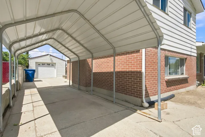3320 S Broadway St, Magna, Utah 84044