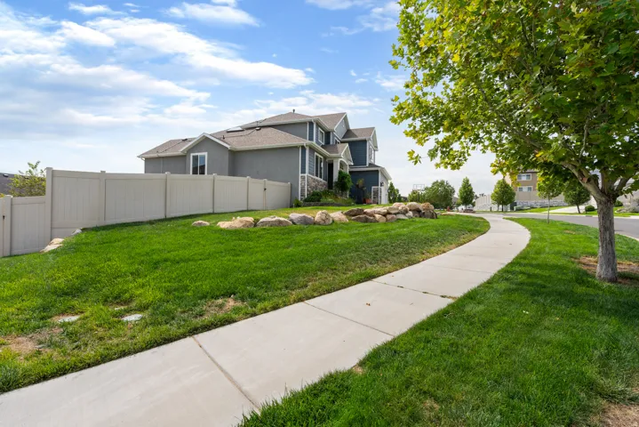 2696 S Ivy Ln, Saratoga Springs, Utah 84045