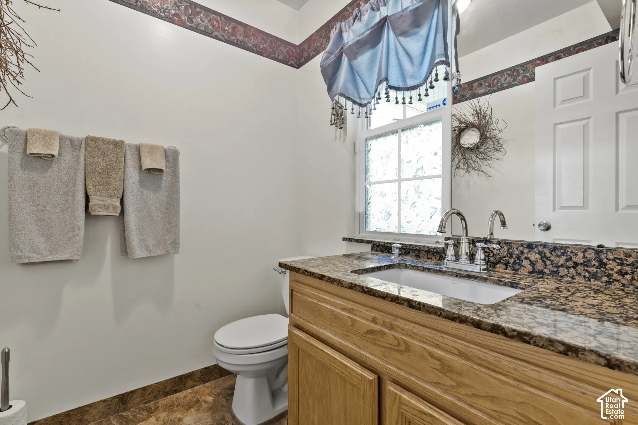 Main Floor 1/2 bath