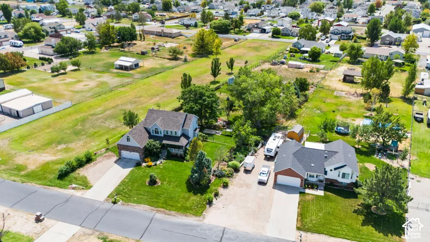Backyard with HOA Greenspace next door