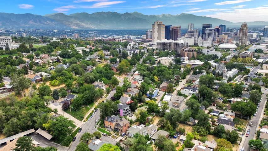 131 W 400 N, Salt Lake City, Utah 84103