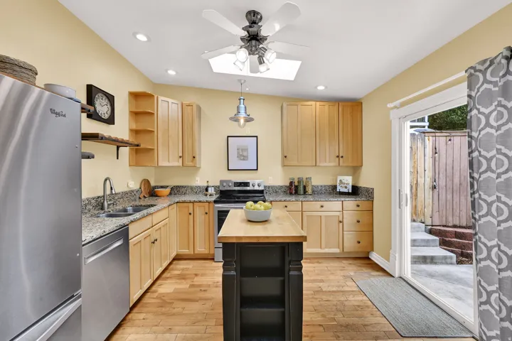 131 W 400 N, Salt Lake City, Utah 84103