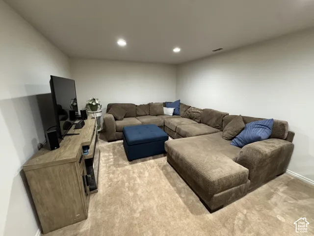 The dimmer light switch in this area makes it possible to set the mood for whatever activity you choose.