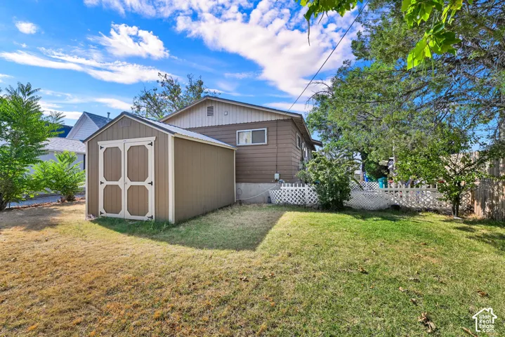 Storage shed included in the sale