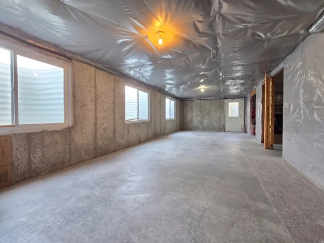 2002 S Chelemes Way, Clearfield, Utah 84015