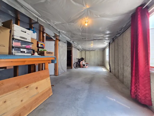 2002 S Chelemes Way, Clearfield, Utah 84015