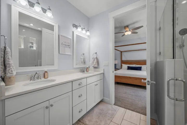 Primary bedroom ensuite bathroom