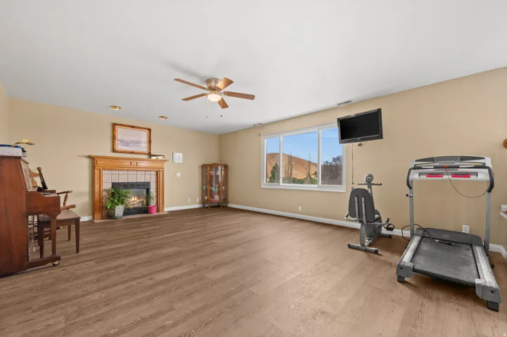 454 Deer Hollow Rd, Tooele, Utah 84074