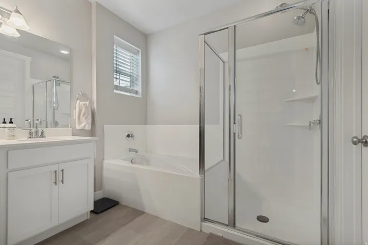 8061 S Oakridge Dr, West Jordan, Utah 84081