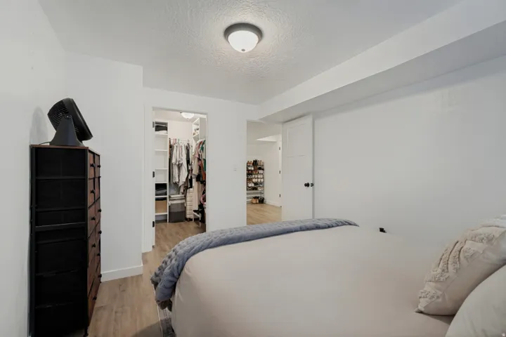 8061 S Oakridge Dr, West Jordan, Utah 84081