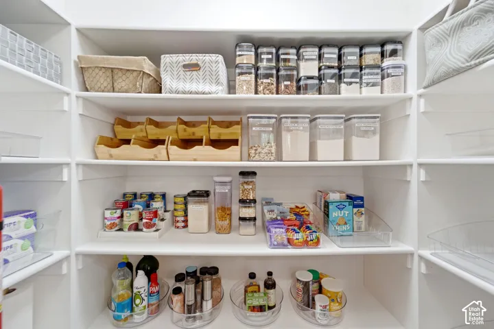 Walk-in pantry for ample storage
