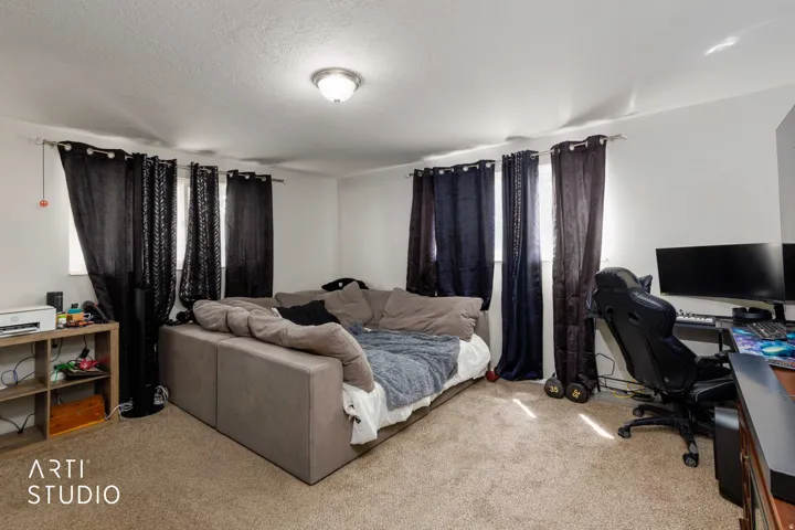 1058 W 4550 S, Riverdale, Utah 84405