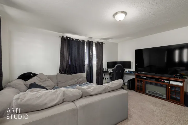1058 W 4550 S, Riverdale, Utah 84405