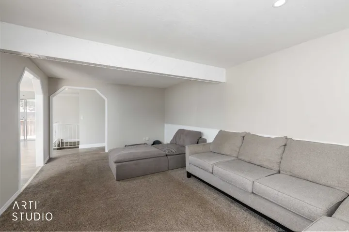 1058 W 4550 S, Riverdale, Utah 84405