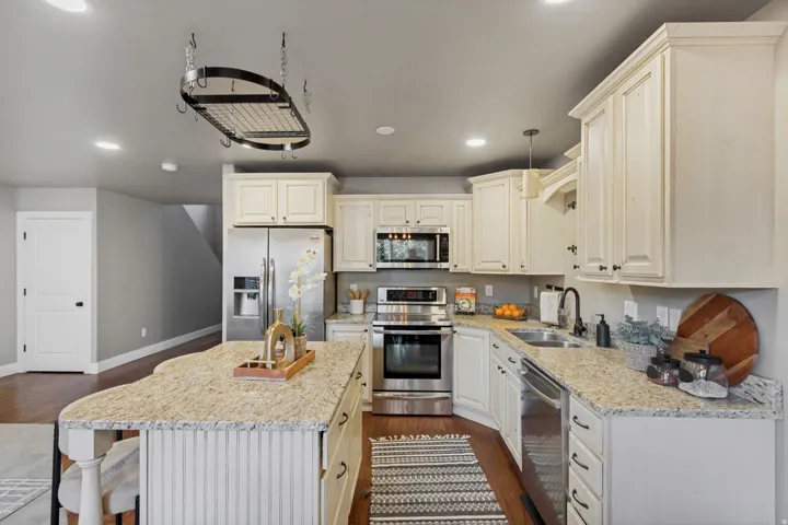 2088 S Orchard Dr, Bountiful, Utah 84010