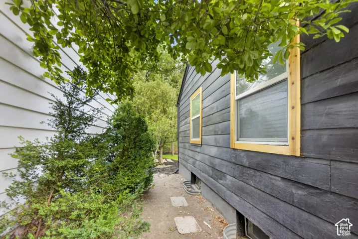 Side yard