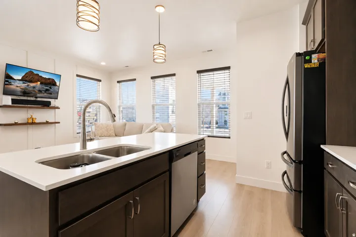11764 S Leander Dr, South Jordan, Utah 84009