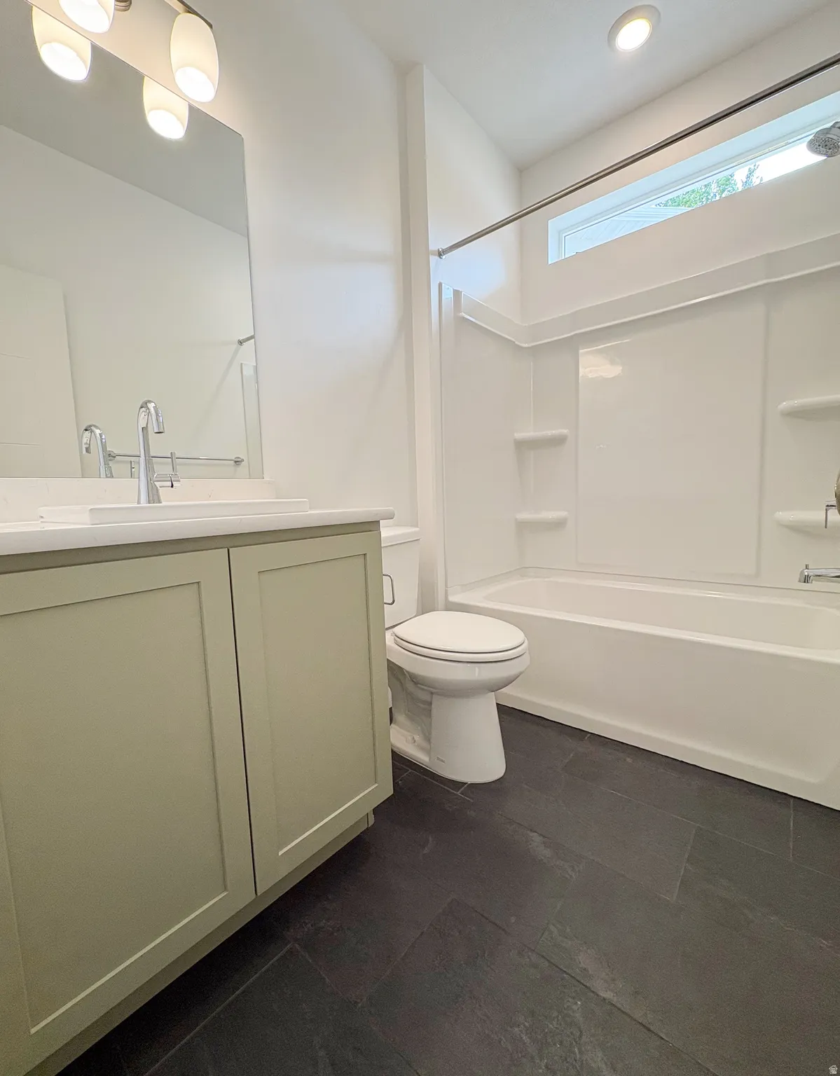 Be the very first person to bath in this new home!