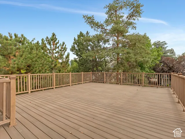 Spacious brand new deck with composite decking and full perimeter railing