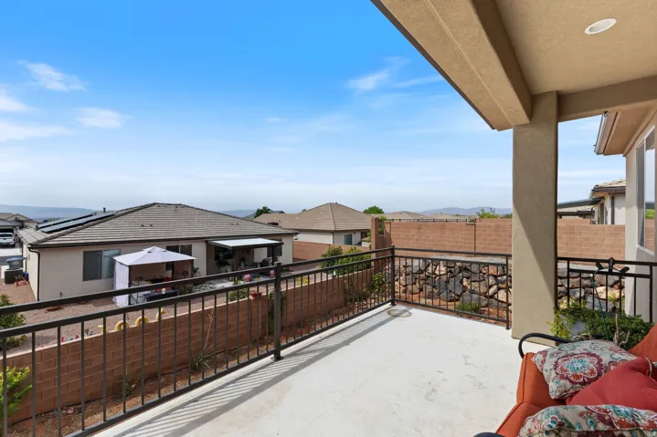 494 E Dry Springs Ln, Washington, Utah 84780