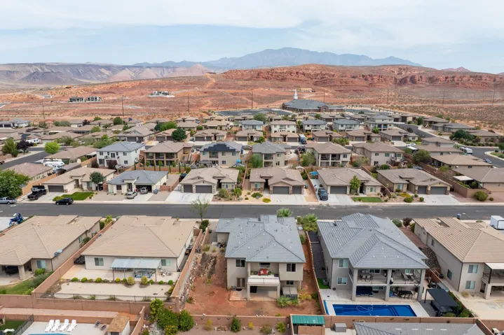 494 E Dry Springs Ln, Washington, Utah 84780