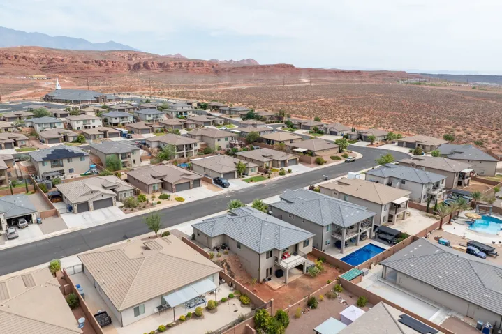 494 E Dry Springs Ln, Washington, Utah 84780